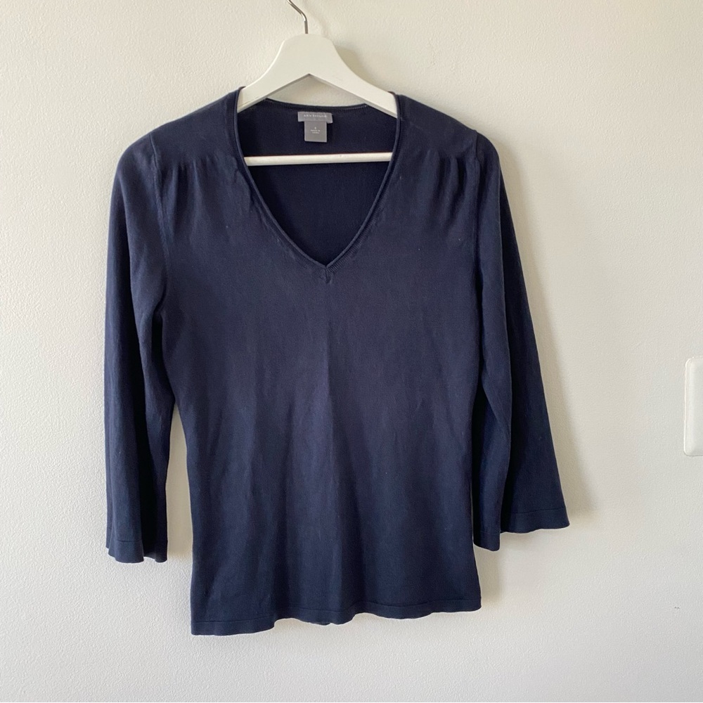 Ann Taylor Women’s V-neck 3/4 Sleeve Sweater Top